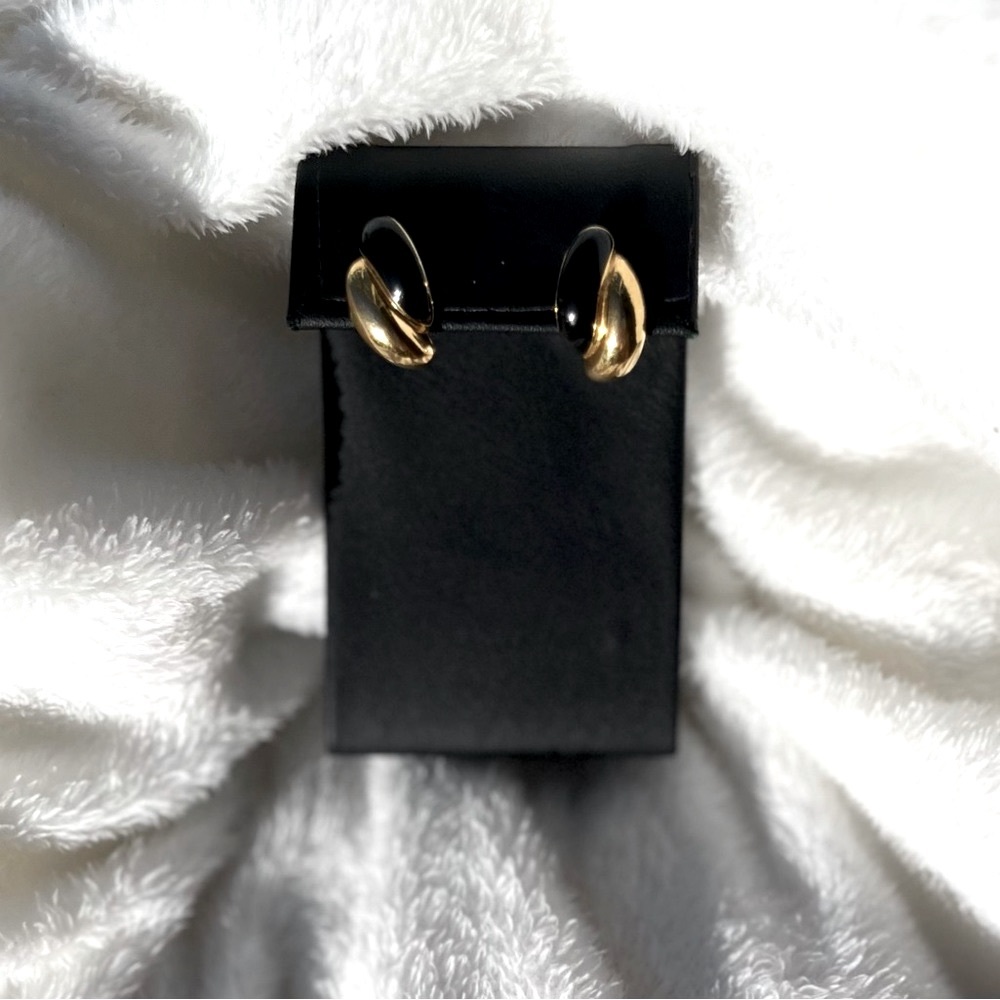 2 Toned Gold and black earrings